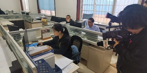青岛电视台栏目组采访 “ 彩运网”
